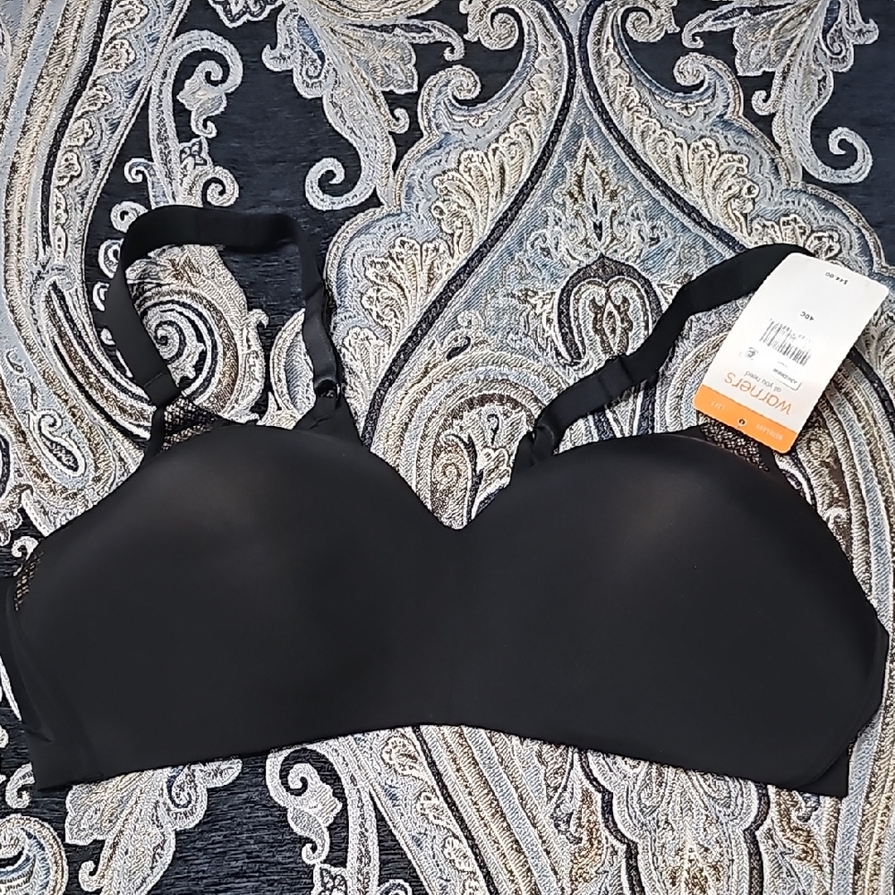 NEW Warner's Cloud 9 Wireless Black Bra size 40C
